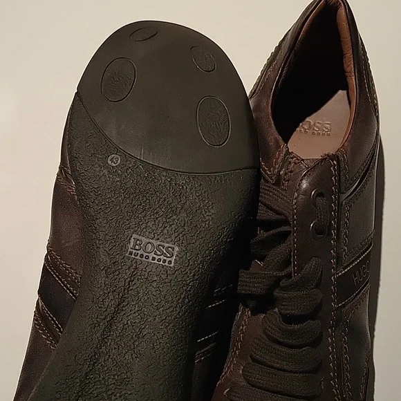 Hugo Boss - Picture 4 of 10